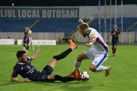 Fc hermannstadt, club uit roemenië. FC Hermannstadt luptă cu moldovenii pentru supraviețuirea ...