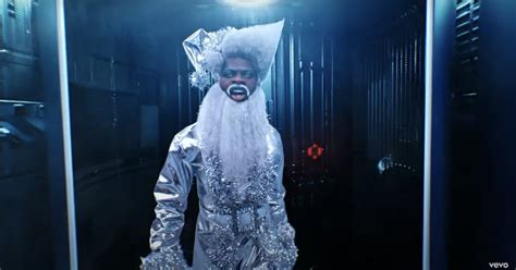 Stream tracks and playlists from lil nas x on your desktop or mobile device. Watch Lil Nas X in "Holiday" Music Video | POPSUGAR ...