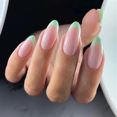 Pin by Mó Ru on nails in 2020 Colored french nails Short acrylic