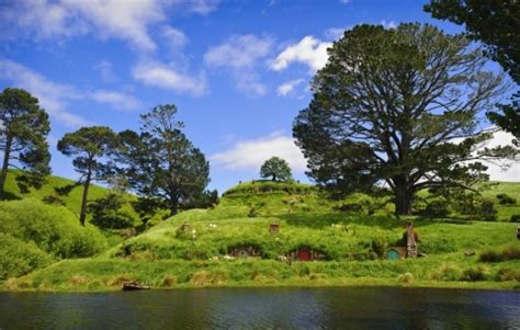 See The Real Middle Earth In New Zealand Ny Daily News
