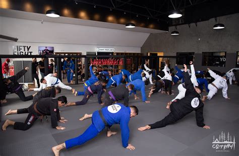 escola de artes marciais fifty fight escola de artes marciais jiu jitsu sorocaba