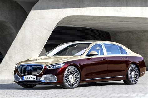Maybach Takes Luxury Motoring Beyond S Class Auto