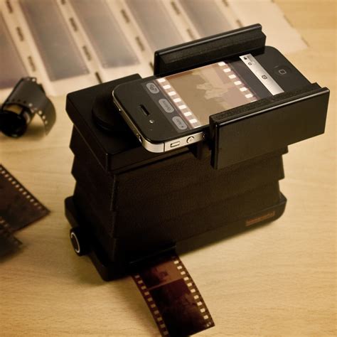 Lomography Smartphone Film Scanner Ivip Blackbox