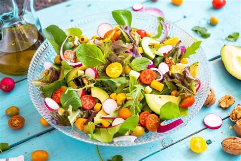Salad Sayur Untuk Diet Bantu Idealkan Berat Badanmu M Kitchen