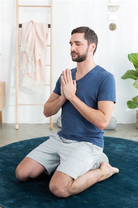 Kredit umožní i stahování neomezenou. Yoga & Meditation to Initiate Change | Yoga meditation ...