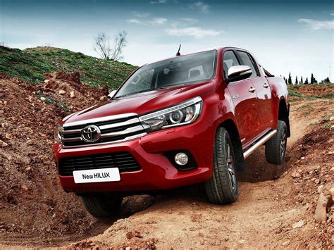 The majority of these vehicles are sold as pickup truck or cab chassis variants, although they could be configured in a variety of body styles. Toyota Hilux 2020 green phone, desktop wallpapers ...
