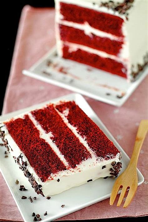 This mini version of the classic red velvet cake is one of the more popular offerings in bakeries all across the country. Red Velvet Cake & Cream Cheese Icing - Cheap & Authentic ...