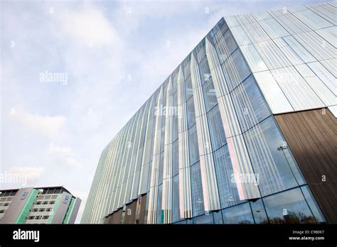 Manchester Building Green Hi Res Stock Photography And Images Alamy