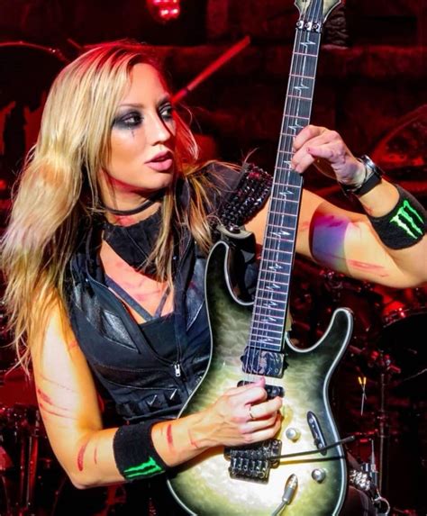 Nita Strauss Female Guitarist Heavy Metal Girl Women Of Rock