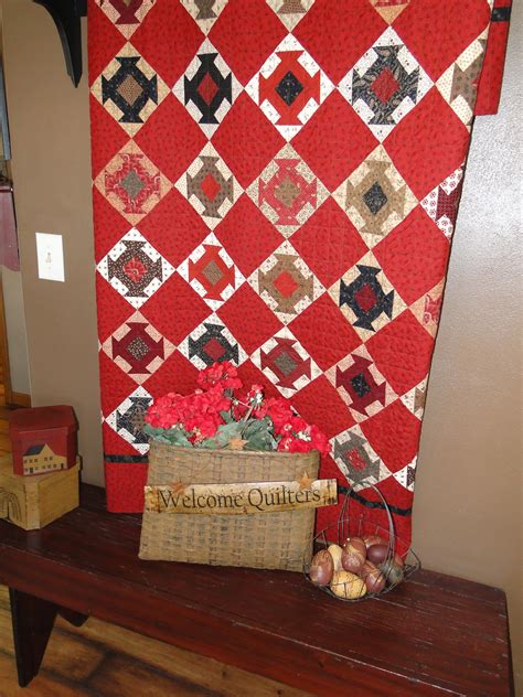 Heartspun Quilts ~ Pam Buda Visiting Primitive Gatherings Quilt Shop