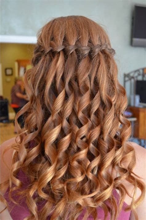 This loose, a bit messily styled braid is something incredible. 20 Stunning Short Hair Styles for Prom Ideas (WITH ...