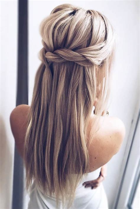 Favorite Cute Hairstyles For Going To A Wedding