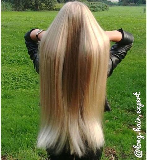 Vikituks Stunningly Beautiful Long Silky Hair Ltresstemptress Mysuperlonghair