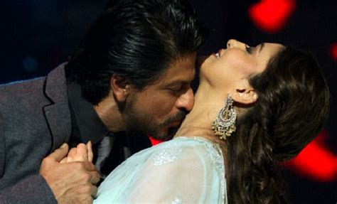 srk just can t get enough of madhuri dixit he wants to sit and watch her perform all day