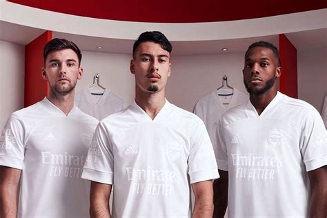 Arsenal To Wear All White Kit In Fa Cup To Help Promote Anti Knife