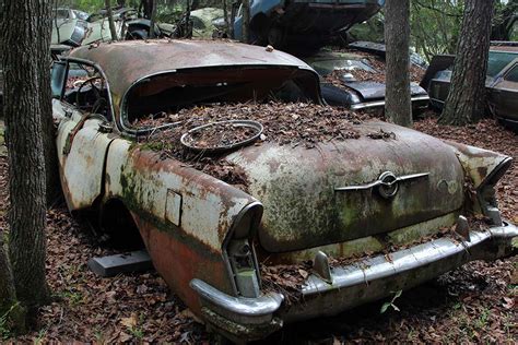 Old Car City Usa Is Full Of Abandoned Muscle Cars And Classics Hot