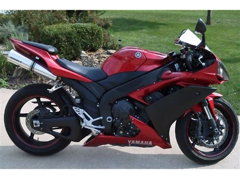 Select a value or price type. 2007 Yamaha Yzf-R1 for sale on 2040-motos
