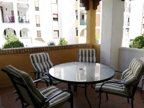 En primera línea de playa. Alquiler Apartamento en - Atlanterra Costa (Ref. AC14) - Urbanización Atlanterra Costa