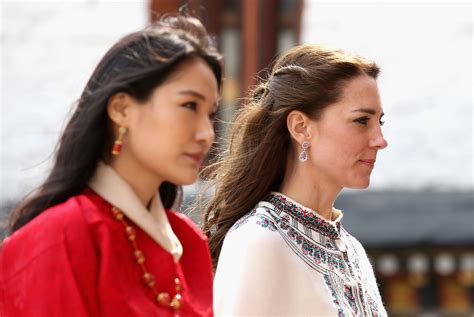 Kate Middleton E Jetsun Pema Gara Di Bellezze Tra Regine In Bhutan Io Donna