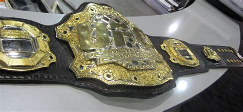 Do Ufc Champions Keep Their Belts Or Get New Ones
