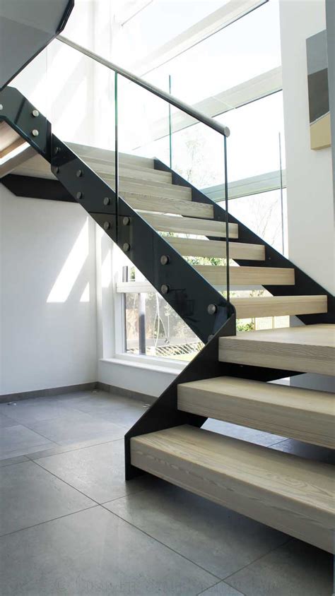 Bespoke Staircase Hertfordshire Great Pictures And Full Description