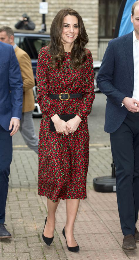 kate middleton s best style moments the duchess of cambridge s most fashionable outfits