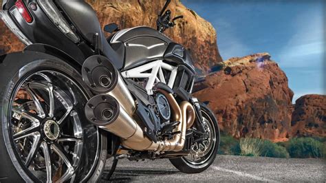 Ducati diavel 1260 s review 2019 launch road test. Ducati Diavel 2014 Motorrad Fotos & Motorrad Bilder
