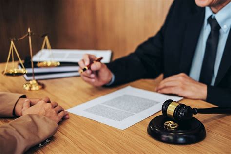 Top Reasons Why You Need A Matrimonial Lawyer