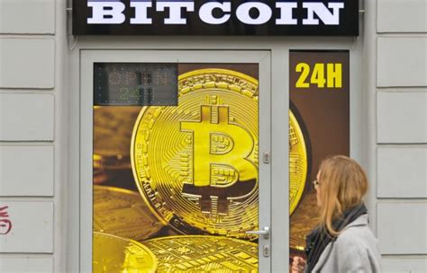 During the early portion of a panel on the future of bitcoin mining at the bitcoin 2019 conference, streng made it clear that he does not view. What Are The Major Difference Between Centralized Bitcoin ...