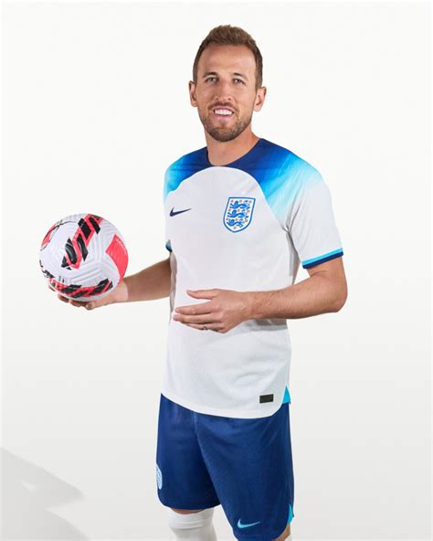 Harry Kane Phil Foden And Jack Grealish Model Englands Kits For 2022