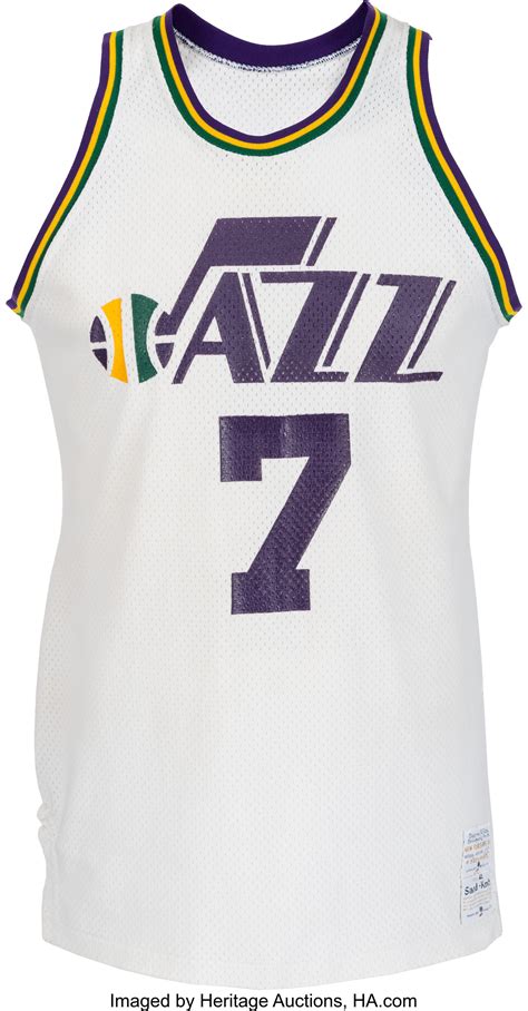 1975-76 "Pistol Pete" Maravich Game Worn New Orleans Jazz ...