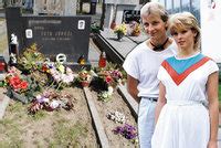 V roli, v níž ji zanedlouho uvidíme. 30 let od smrti Petra Sepéšiho (†25): Na hrobě mu byla jen ...