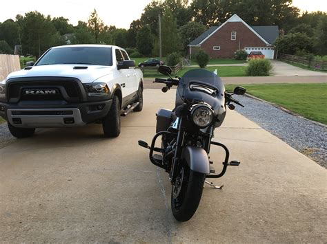 Great savings free delivery / collection on many items. Harley RK wind splitter windshield - Harley Davidson Forums