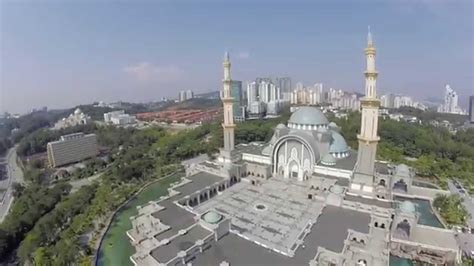 Masjid wilayah persekutuan is located in kuala lumpur. Masjid Wilayah Persekutuan Kuala Lumpur - YouTube