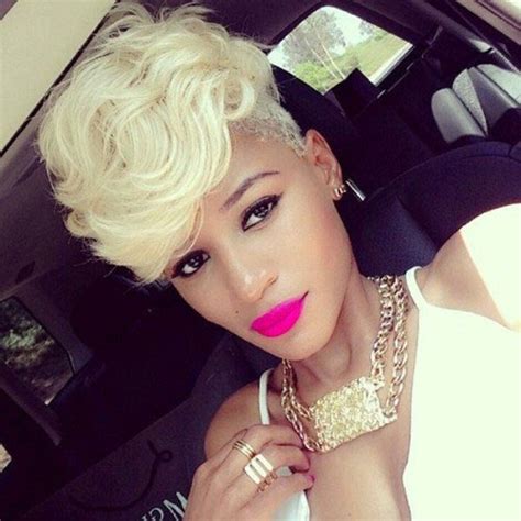 Platinum Blonde Mohawk Hairstyle For Black Women Natural Hair Styles