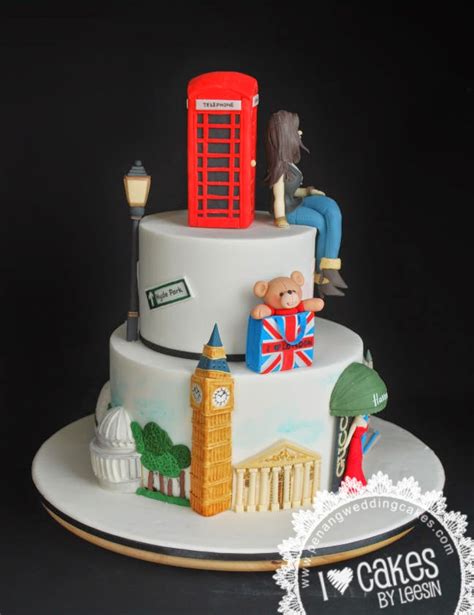 Table top enchanted ring 4001 £ 1,395.00 £ 1,195.00; Penang Wedding Cakes by Leesin: London Cakes