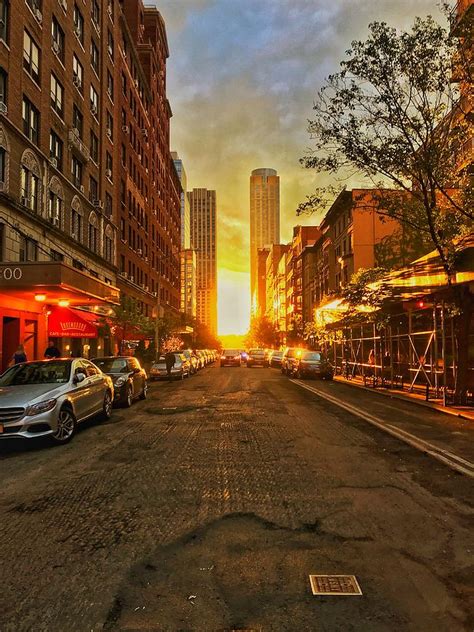 Sunset In The City Photograph By Maureen Lovell Pixels