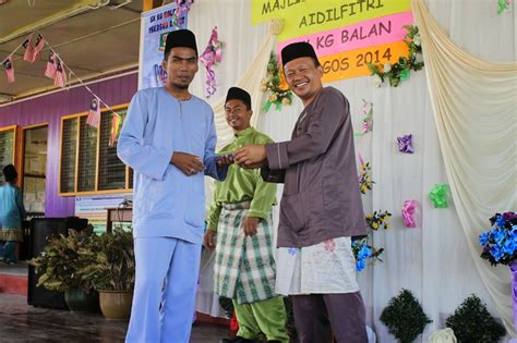 Ucapan puan guru besar sks(pn saadiah bt ahmad). SK Kampung Balan, Dalat: Majlis Ramah Tamah Aidilfitri SK ...