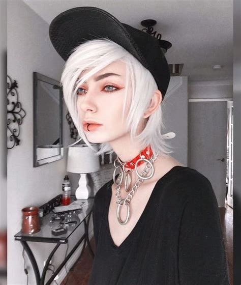 Best Emo Hairstyles For Girls Trending In April 2019 In