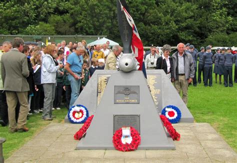 Raf Hunsdon War Memorials Online