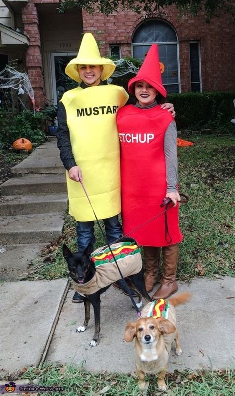 Ketchup Mustard And Hot Dogs Halloween Costume Contest At Costume