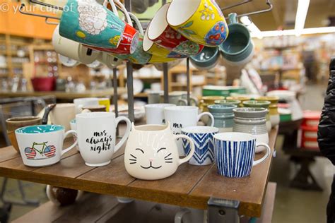 With the christmas around, everyone is busy with preparations, decorations, and shopping. What to get Mom for Christmas - Your Cup of Cake