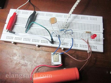 Rangkaian Sensor Cahaya Dengan Ldr Untuk Membuat Lampu Otomatis Elang