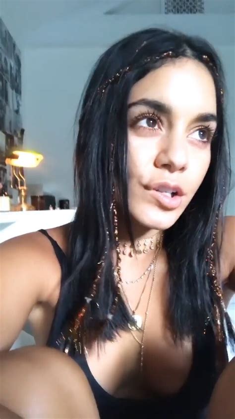 Vanessa Hudgens Sexy Selfie Video And Photos The Fappening