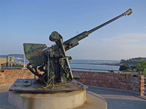 It is the second largest branch of the korean people's army comprising an estimated 110,000 members. 40mm WWII Bofors Anti-Aircraft Gun | 40mm Bofors Anti-Aircra… | Flickr