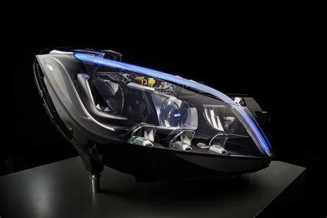 Mercedes Benz Multibeam Led Headlight Tech To Adopt Leds In
