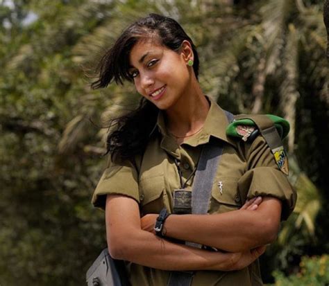 زیباترین سربازان زن اسرائیلی مجله شادابتور
