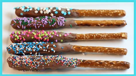 How To Make Chocolate Covered Pretzel Rods Youtube