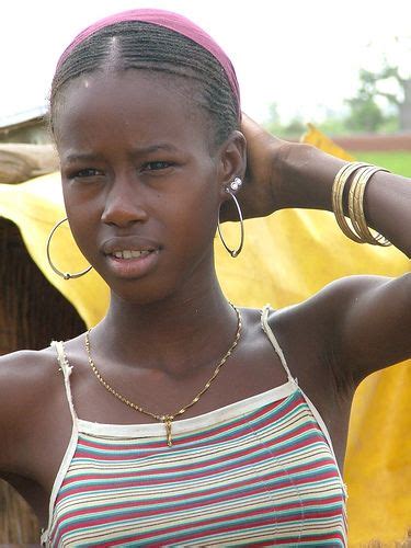 Fille Sénégalaise African Beauty Beautiful Dark Skin African Girl