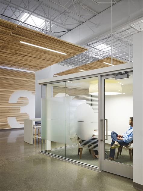 Newell rubbermaid inc is a marketer of consumer & commercial products. Newell Rubbermaid - Kalamazoo Design Center - Office Snapshots
